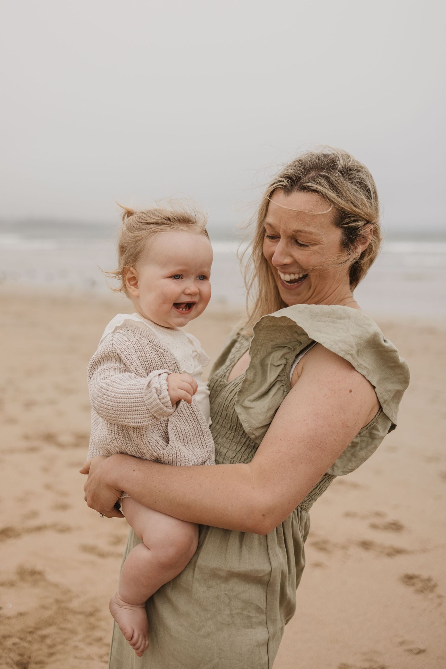 Geelong Lara Torquay Ocean Grove Barwon Heads newborn maternity pregnancy family motherhood couples photographer photography photoshoot