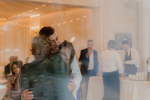Servizi fotografici per coppie e matrimoni  
Racconti visivi autentici per coppie innamorate. Servizi foto wedding e love story  a Cogliate