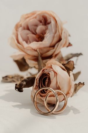 Servizi fotografici per coppie e matrimoni  
Racconti visivi autentici per coppie innamorate. Servizi foto wedding e love story  Monza