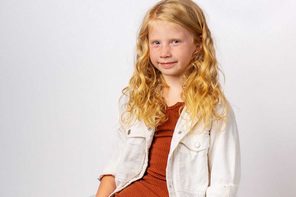 Picture of little girl taken in a photography studio in Dandridge, TN by a professional photographer in Jefferson County TN