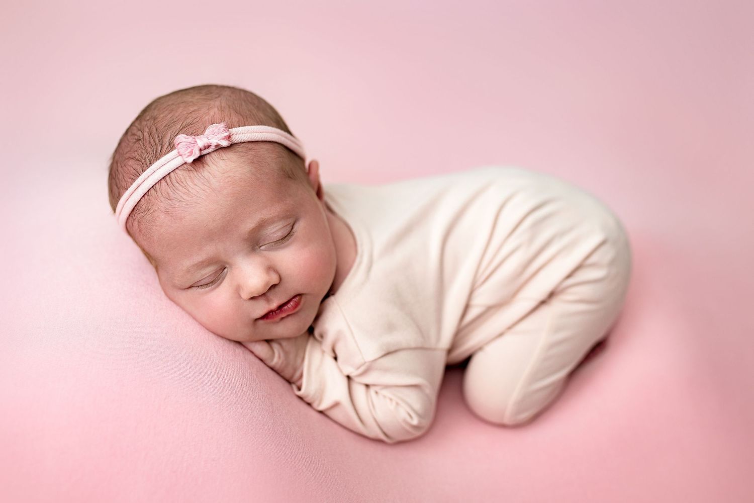 Pittsburgh Newborn Photographer