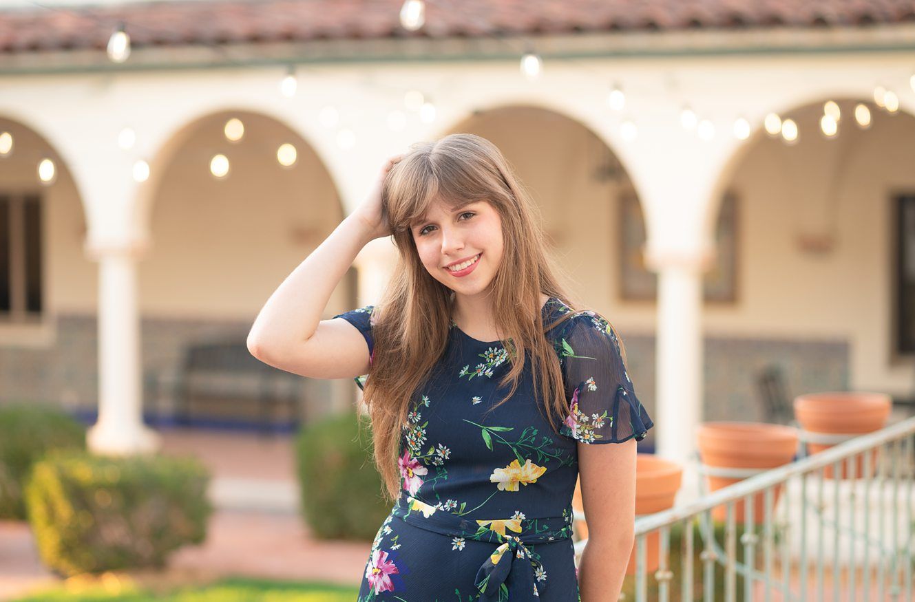 Senior Girl Photo Session in Downtown Bartlesville and OKWU by Bartlesville PHotographer Kristi Bray PHotography