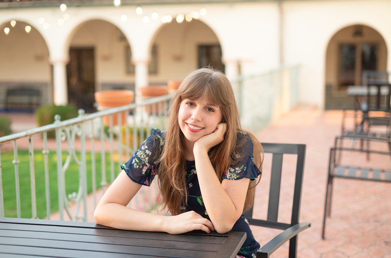 Senior Girl Photo Session in Downtown Bartlesville and OKWU by Bartlesville PHotographer Kristi Bray PHotography