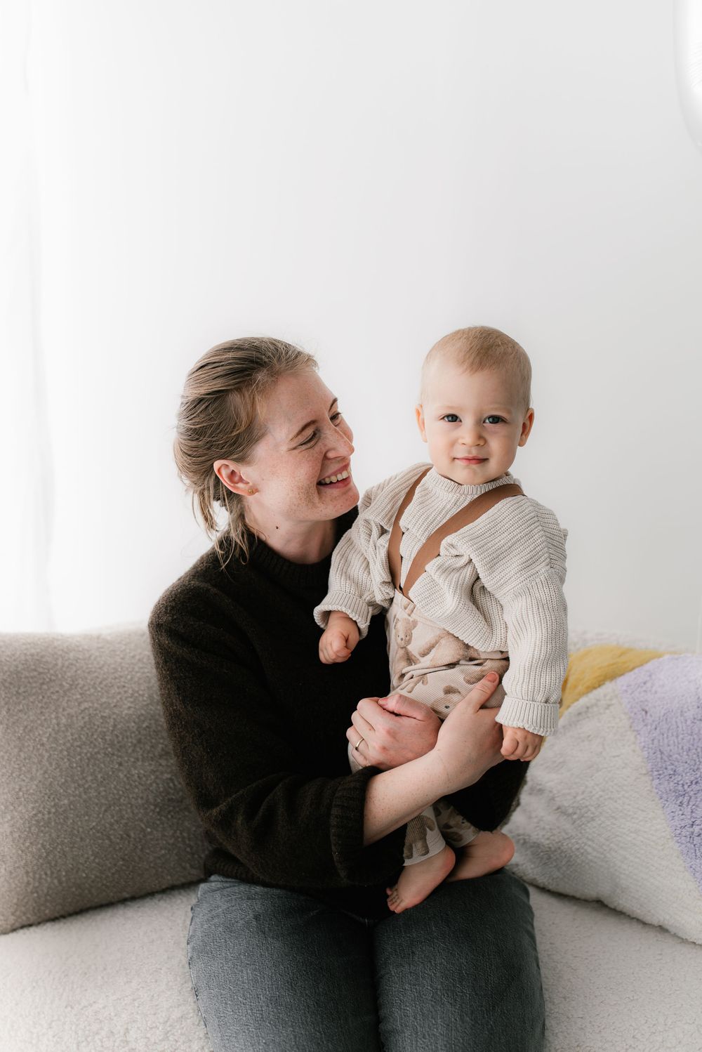 perhekuvaus, lapsikuvaus, lapsi, 1-vuotiskuvaus, 1-vuotias, studiokuvaus, newborn, vauvakuvaus