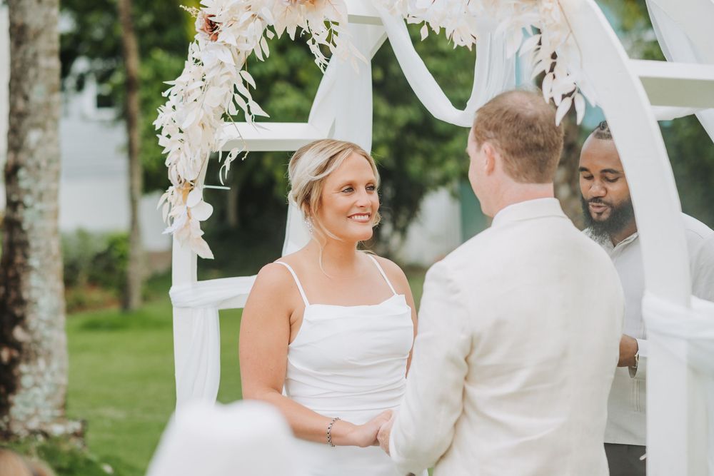St Lucia photographer captures intimate and fun destination wedding at Zoetry Marigot Bay, St Lucia