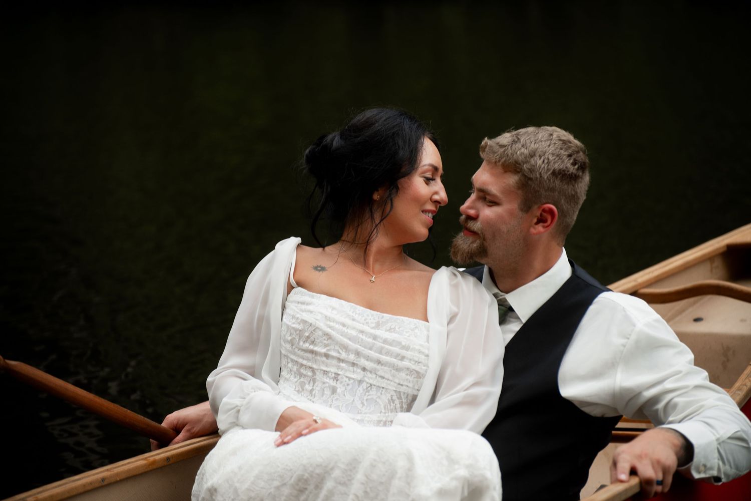Marquette, MI Lifestyle couples and wedding photographer - Serving the Upper Peninsula and beyond!