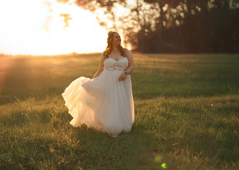 Outdoor Wedding Photography in Northeast Ohio
