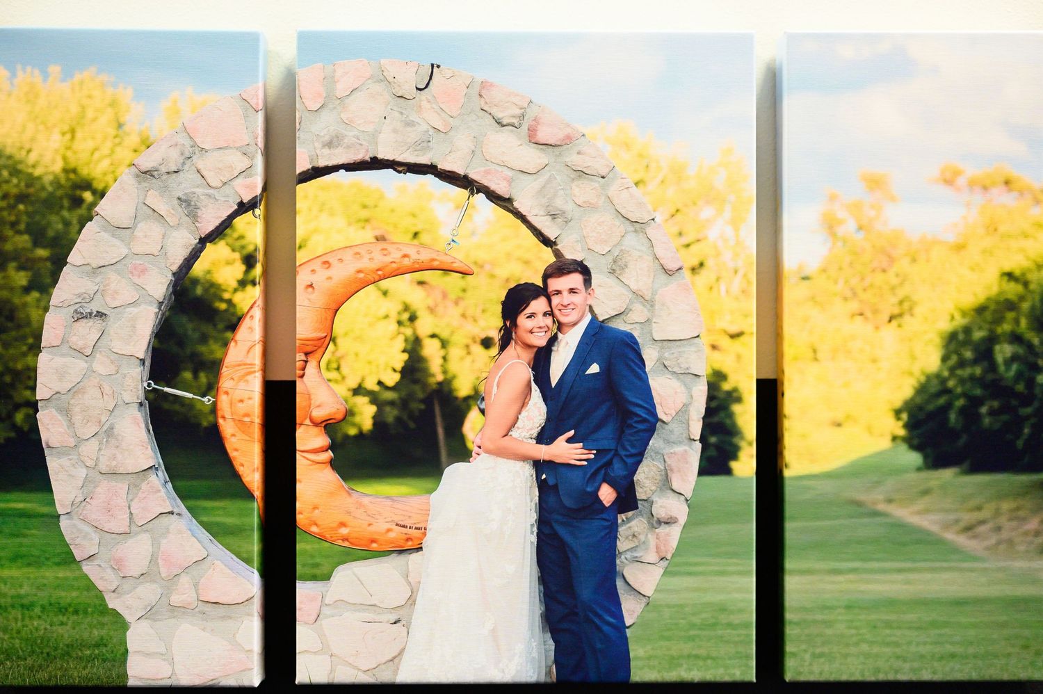 Romantic moon wedding photographer