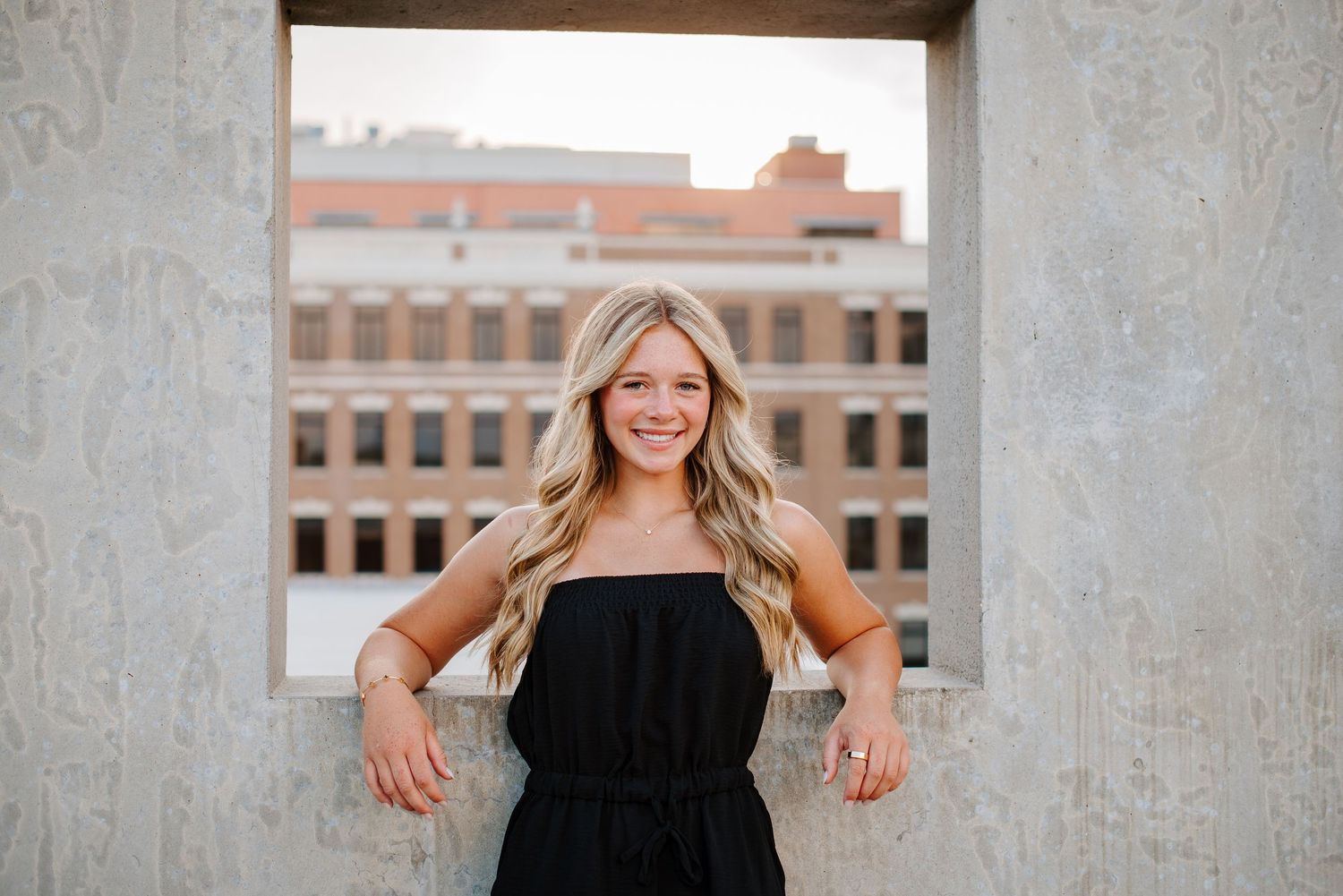 Senior pictures in downtown Wichita Kansas by Photographer Jessica Nadine Photography