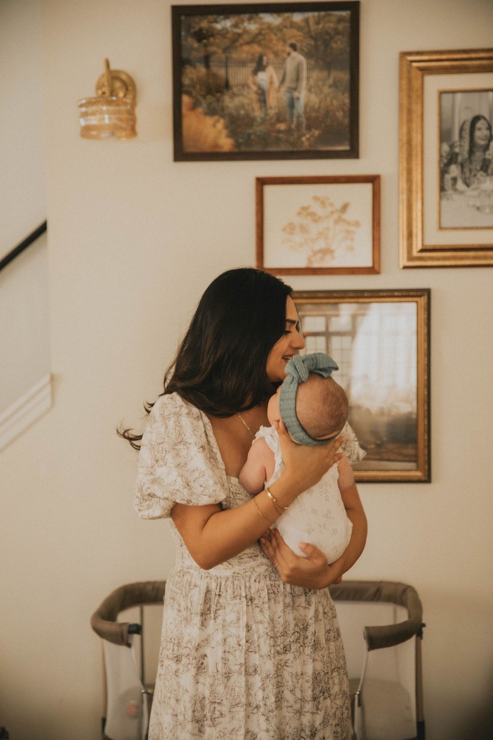 pittsburgh pa lifestyle family newborn photographer portraits indiana pa photographer moody in home winter natural