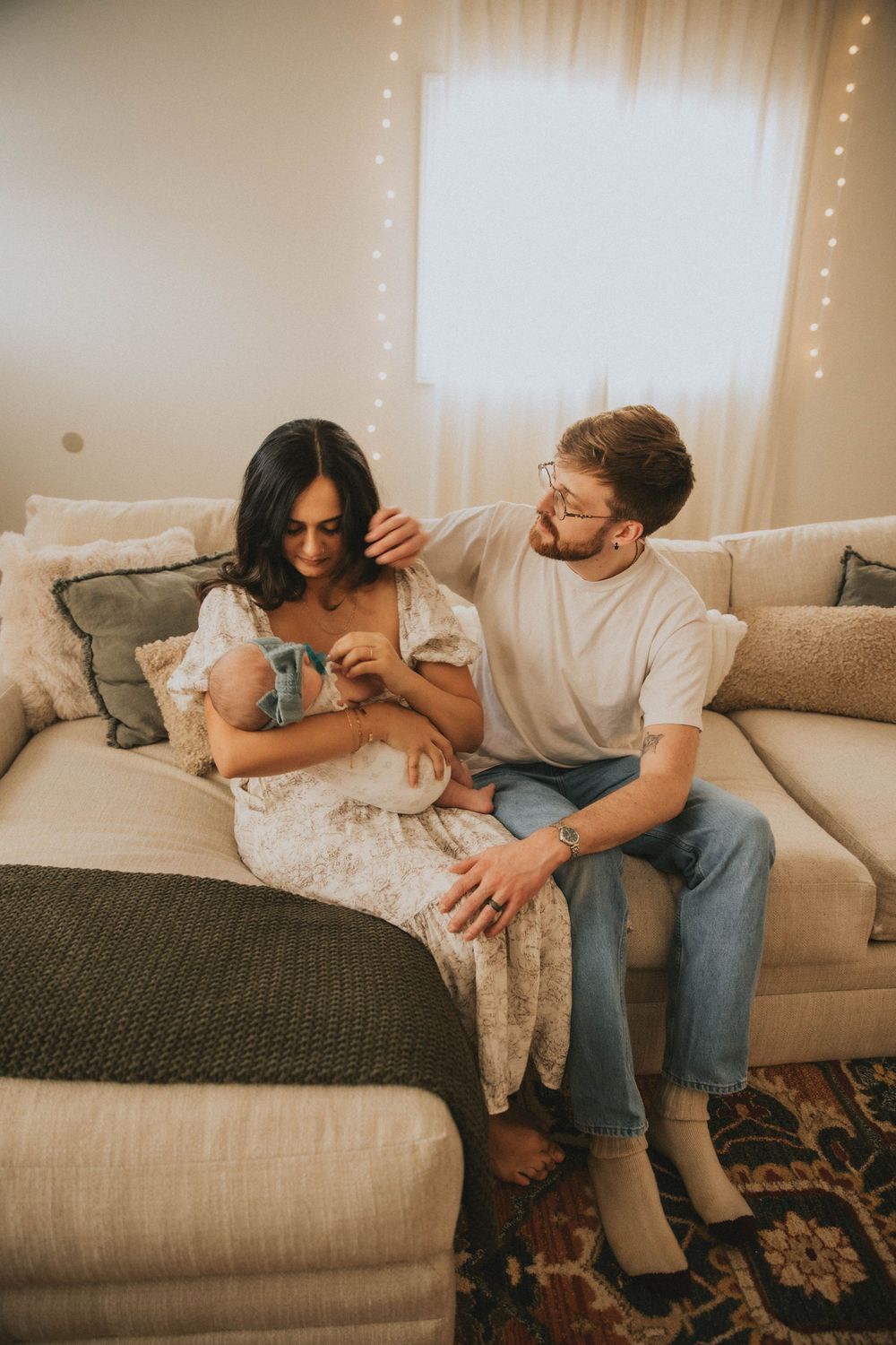 pittsburgh pa lifestyle family newborn photographer portraits indiana pa photographer moody in home winter natural