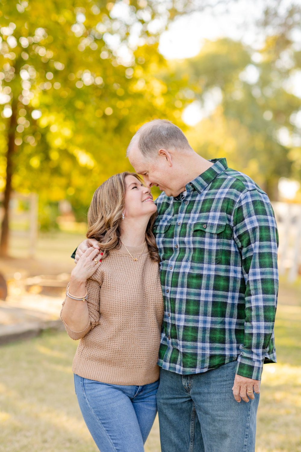 Family Session in Manistee Ranch Park in Glendale, Arizona by Jen Lynn Studios.