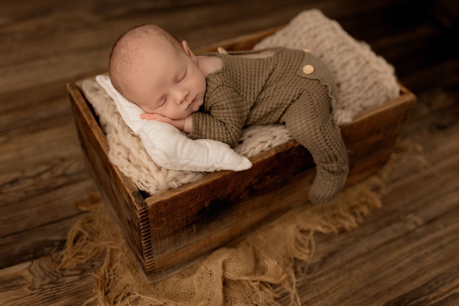 Scioto County Infant Photographer | South Webster Ohio | Studio Photoshoot