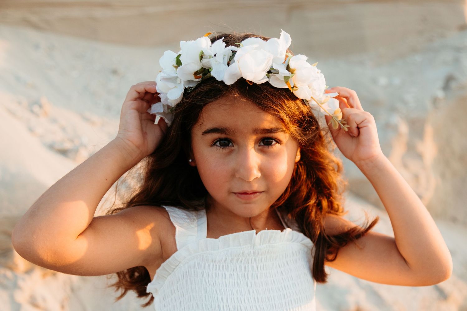 abu dhabi photographer family children natural light