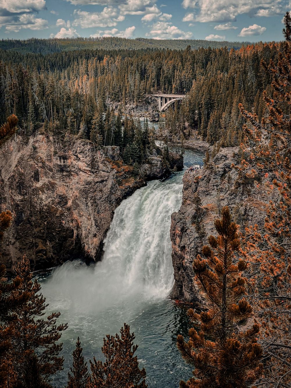 yellowstone waterfall