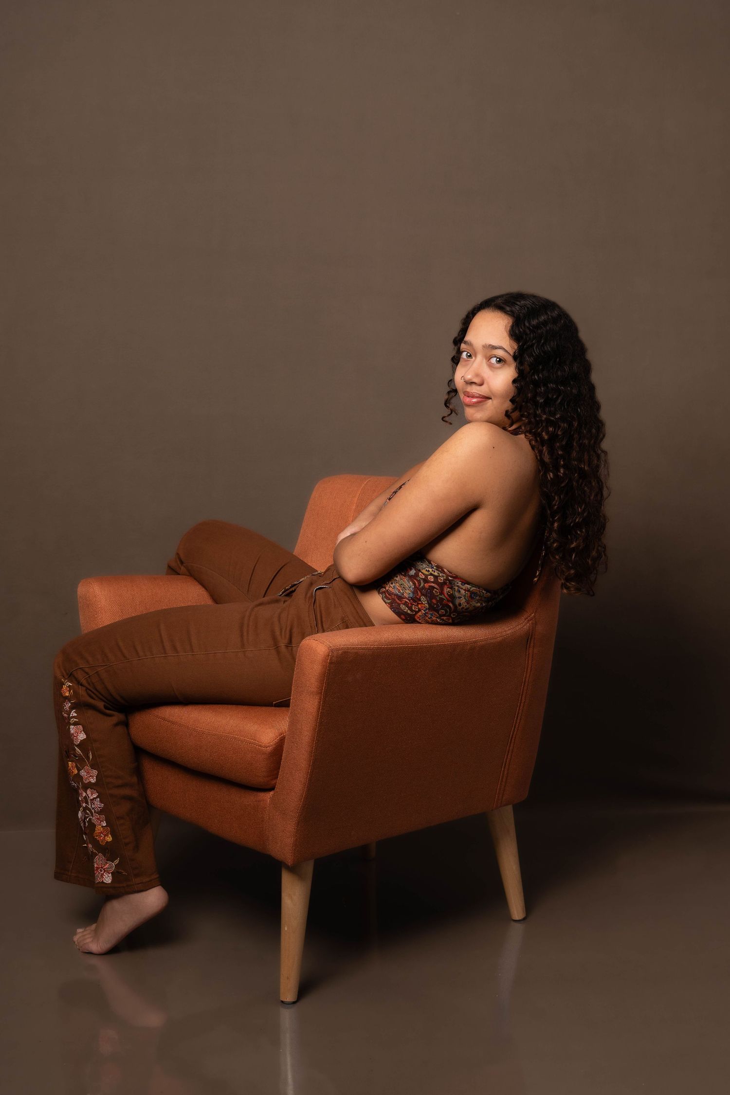 Grace Keely Photography offers in studio session where to focus is on you!