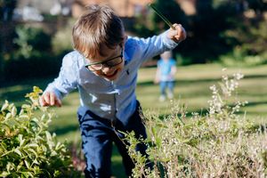 Family photographer in Gloucester and the Cotswolds capturing a family photoshoot.