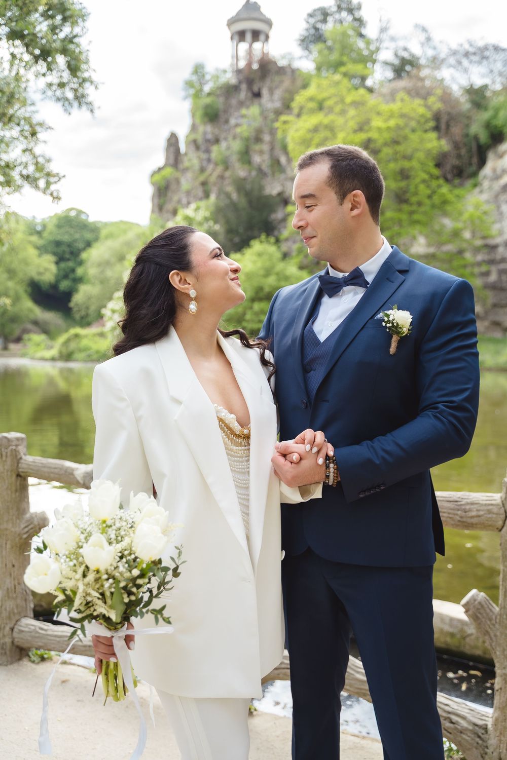 Buttes Chaumont 
photographe mariage paris
photographe mariage civil 
photographe mariage yvelines
photographe poissy
