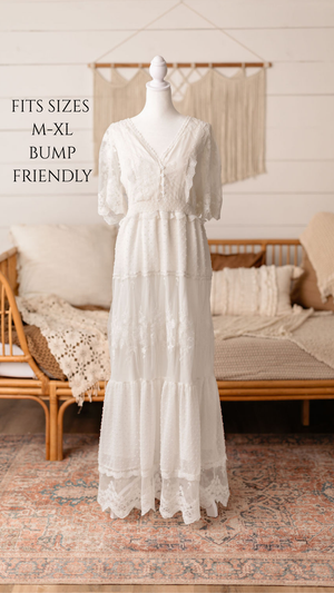 Client closet maternity dress available for photography sessions at Anna Carreno Photography