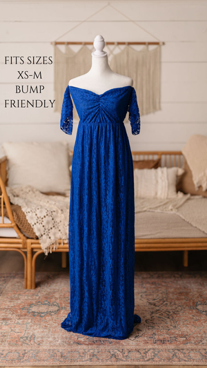 Client closet maternity dress available for photography sessions at Anna Carreno Photography