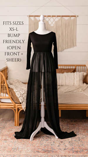 Client closet maternity dress available for photography sessions at Anna Carreno Photography
