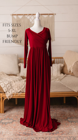 Client closet maternity dress available for photography sessions at Anna Carreno Photography