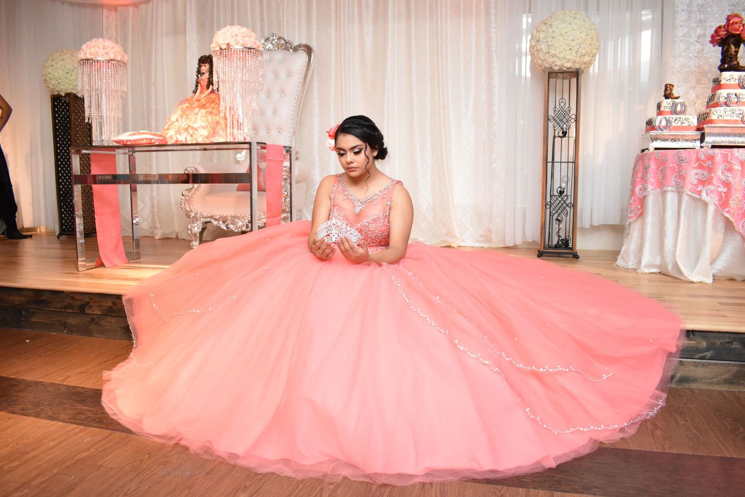 Cold weather quinceañera photoshoot tips from Dallas Fort Worth photographer