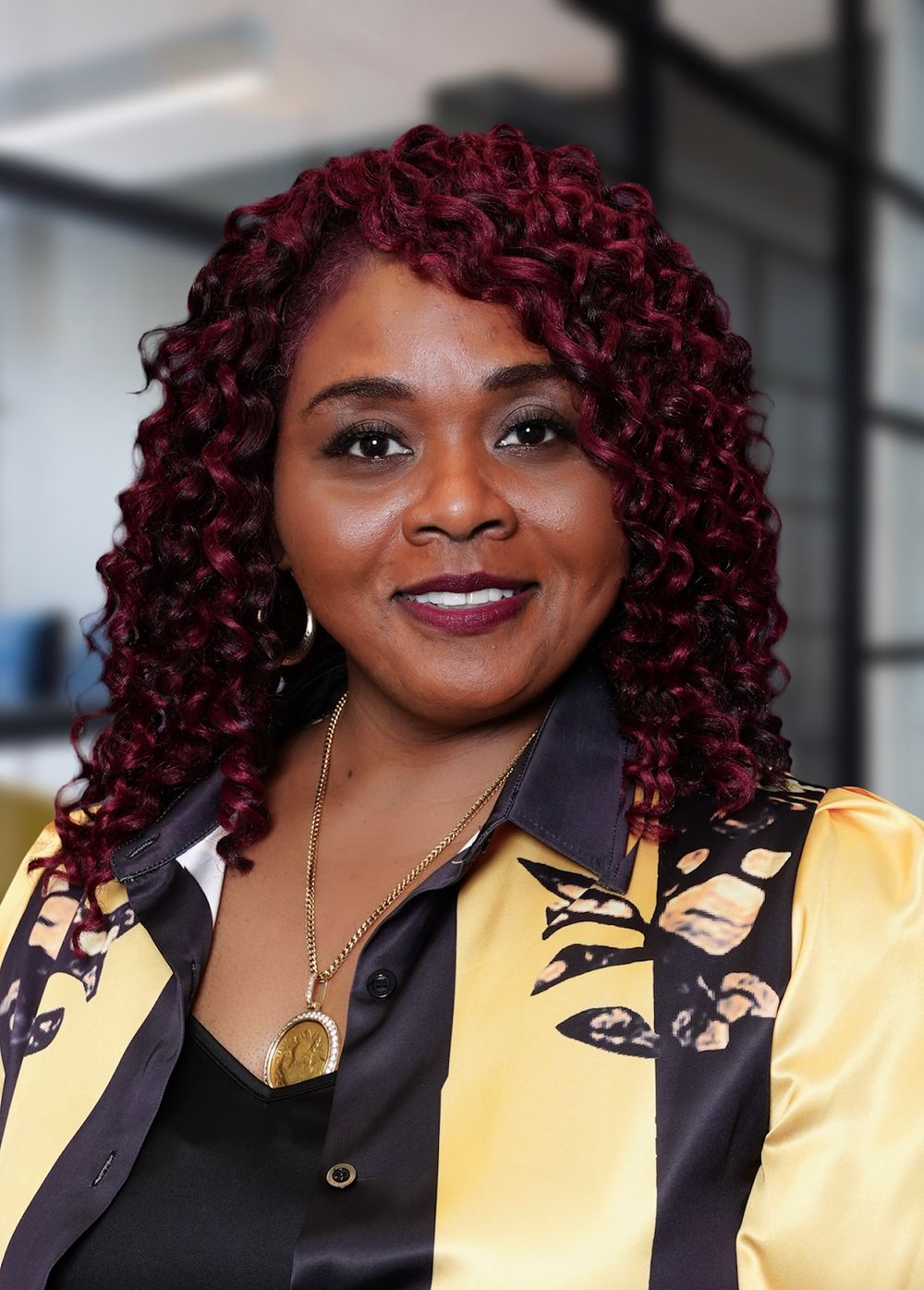 Tampa Bay Realtor-Black woman-Headshots-Branding-Lifestyle-BE Jazy Photography