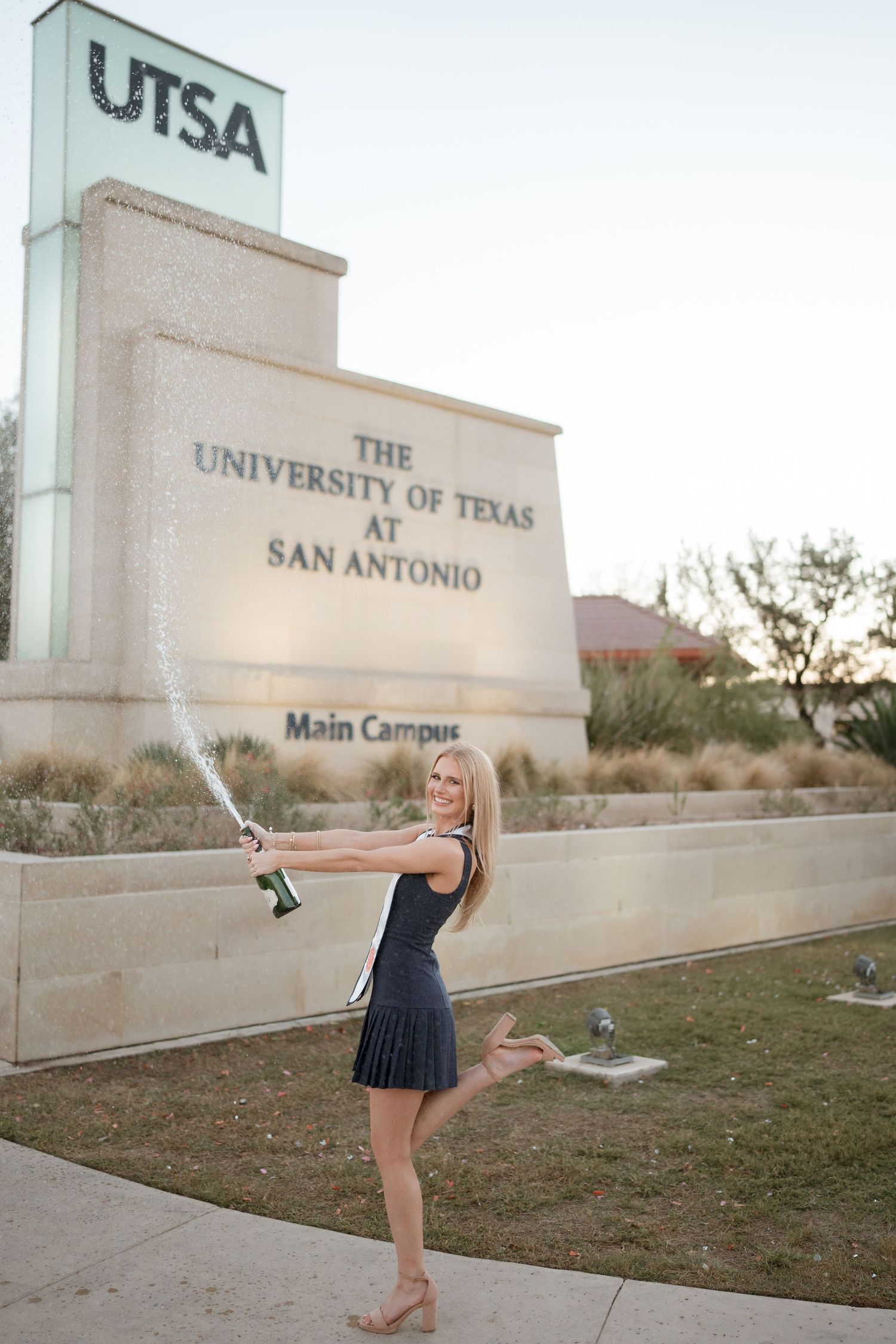 UTSA Champagne SPray Photo