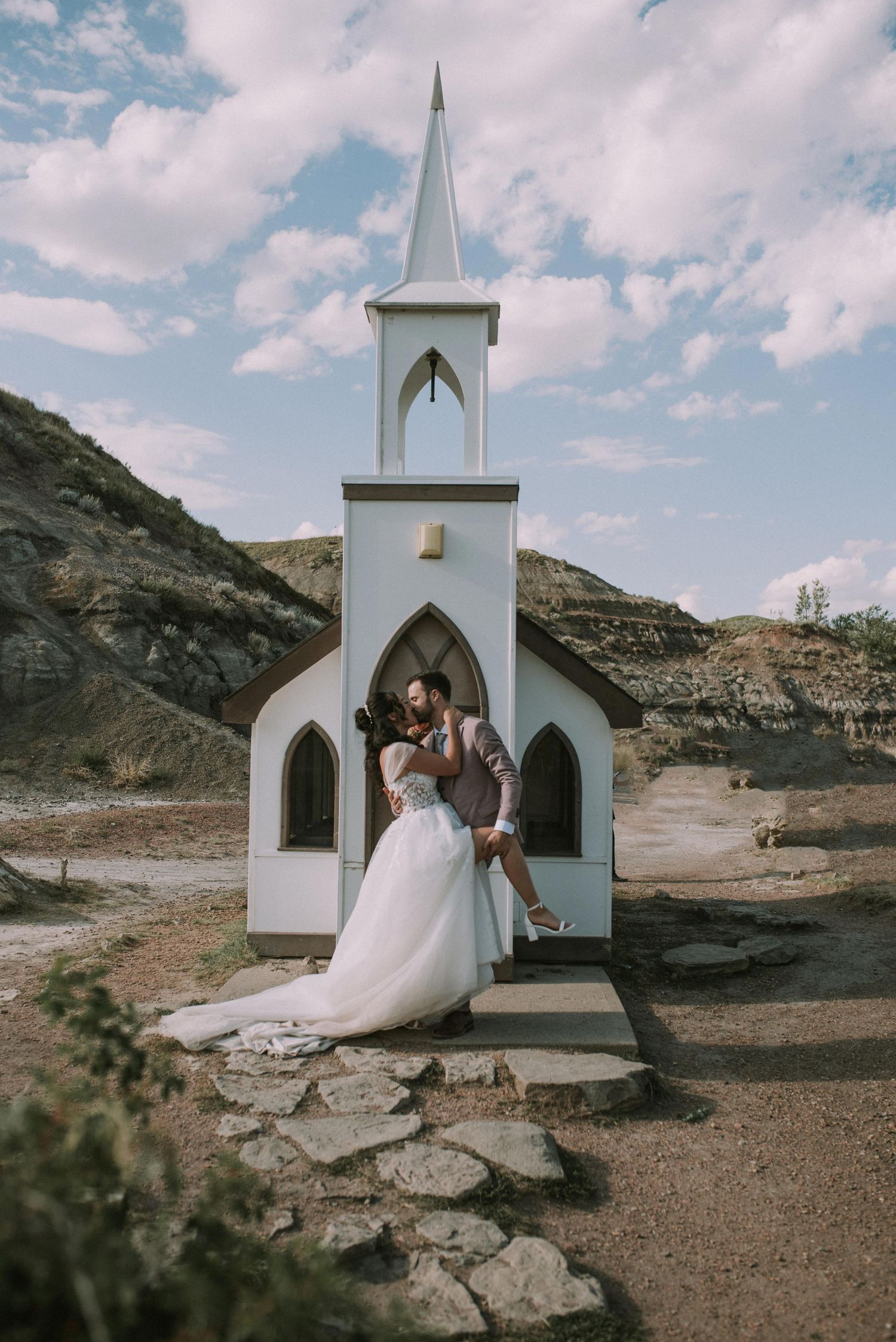 Drumheller's Little Church Wedding