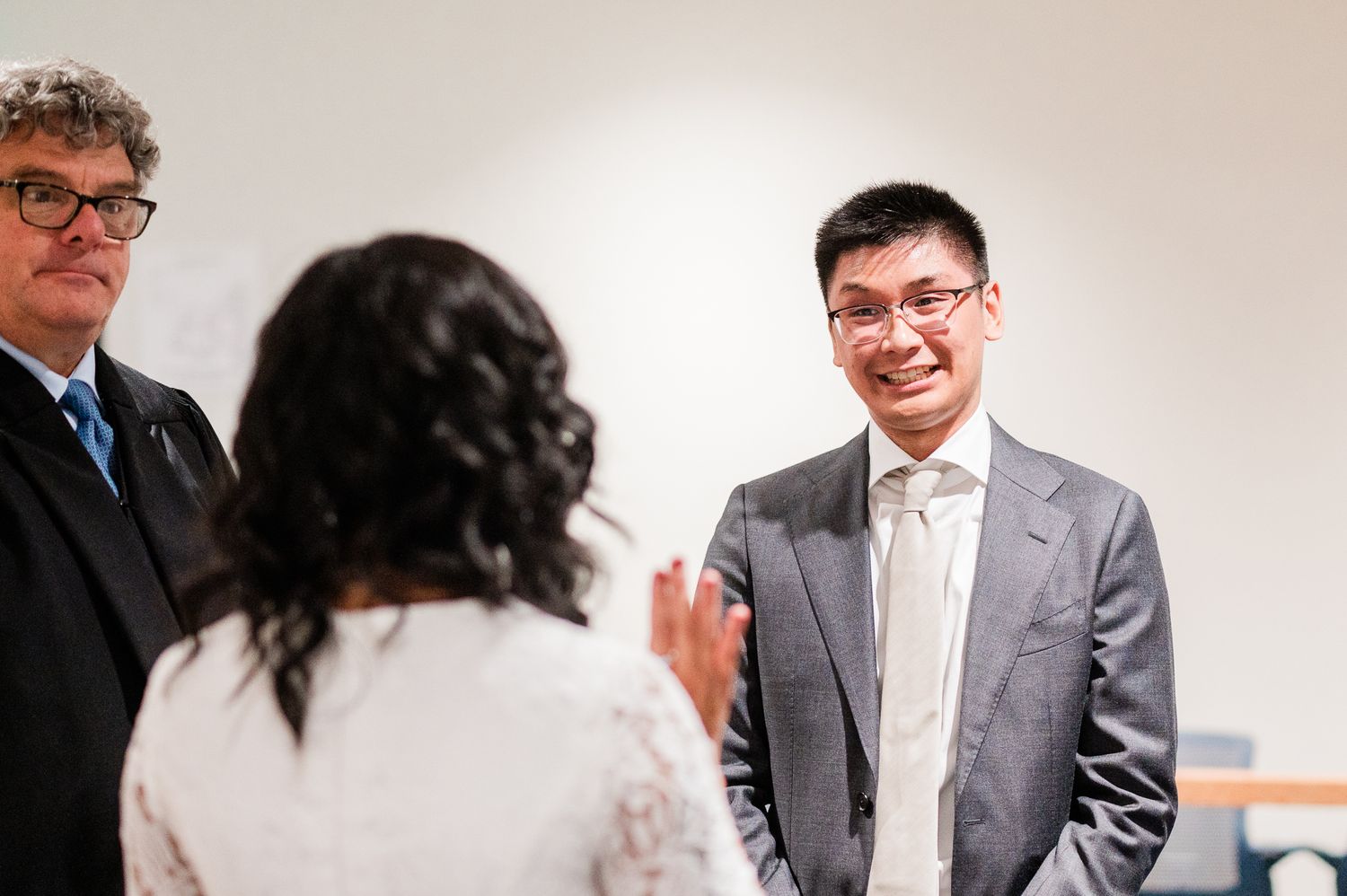 couple getting married at courthouse on Bainbridge Island at the Ted Spearman Justice Center