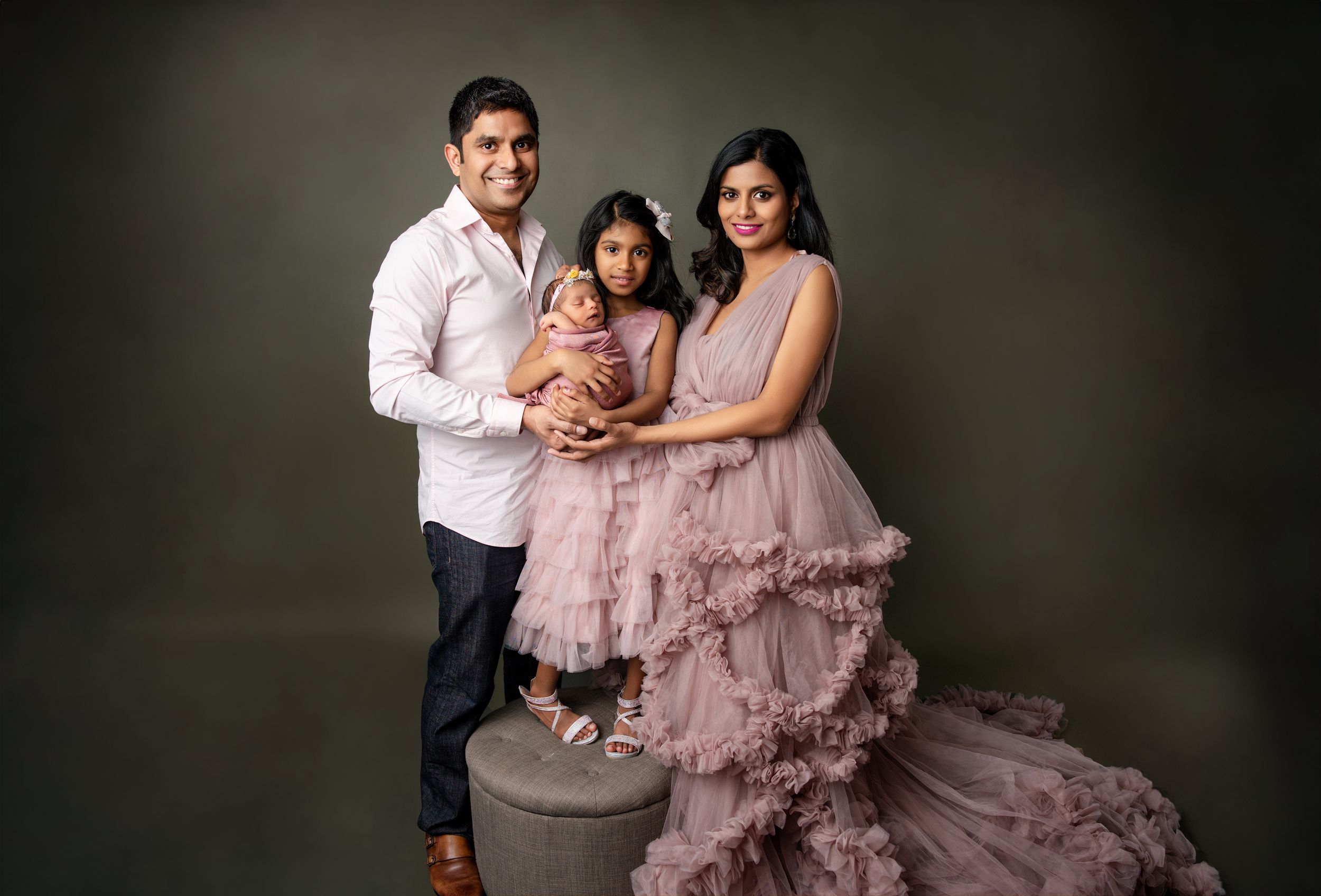 Family with two child - Jasmeet K Photography