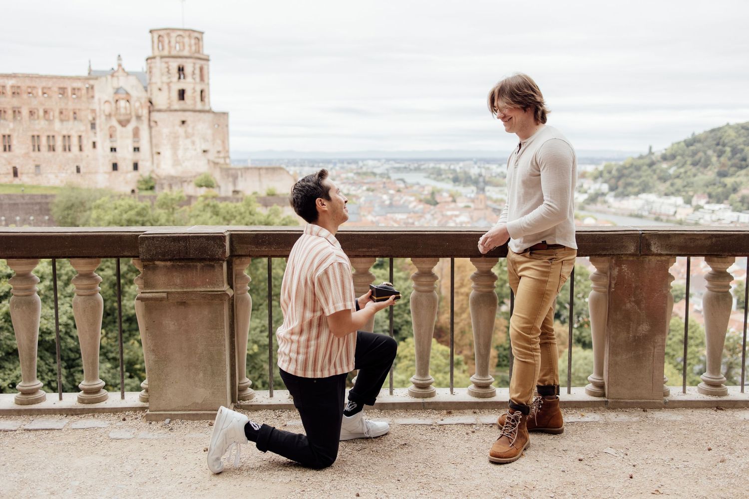 Heidelberg Proposal Photography, Engagement Photography Heidelberg, Heidelberg Castle Photoshoot, Couples Photographer Heidelberg,