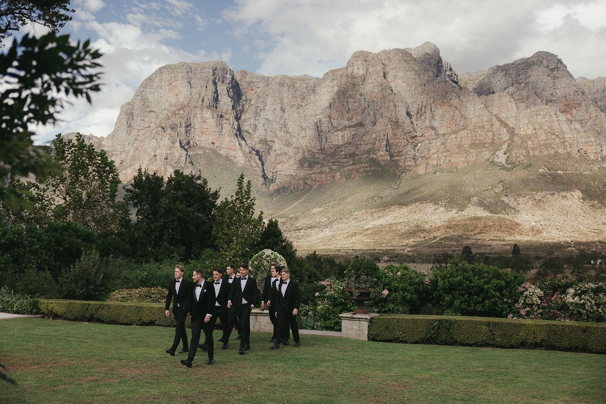 Bridal party group photo at Johannesdal 1207 Cape Winelands wedding