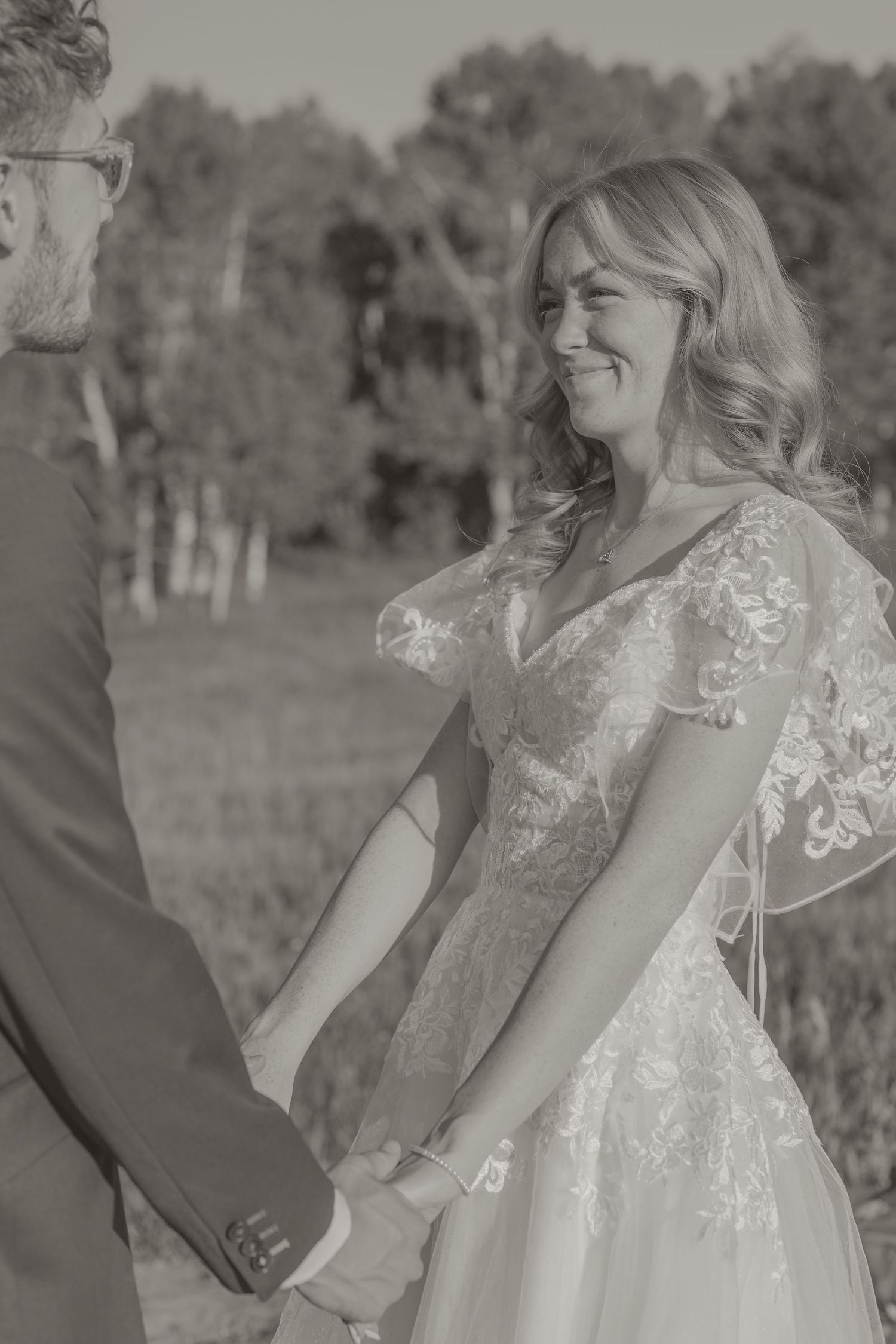 Utah elopement at Kyhv Peak captured by Samantha Campbell Imagery