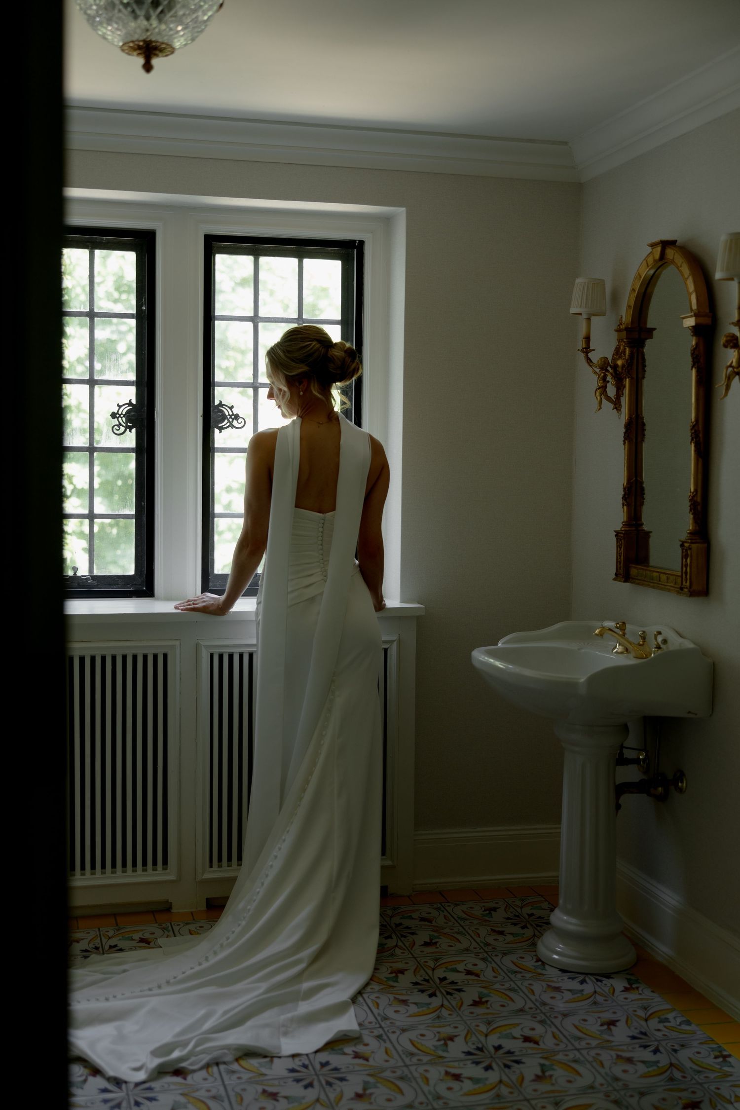 Editorial and documentary Wedding Photographer Venue Estates of Sunnybrook Toronto