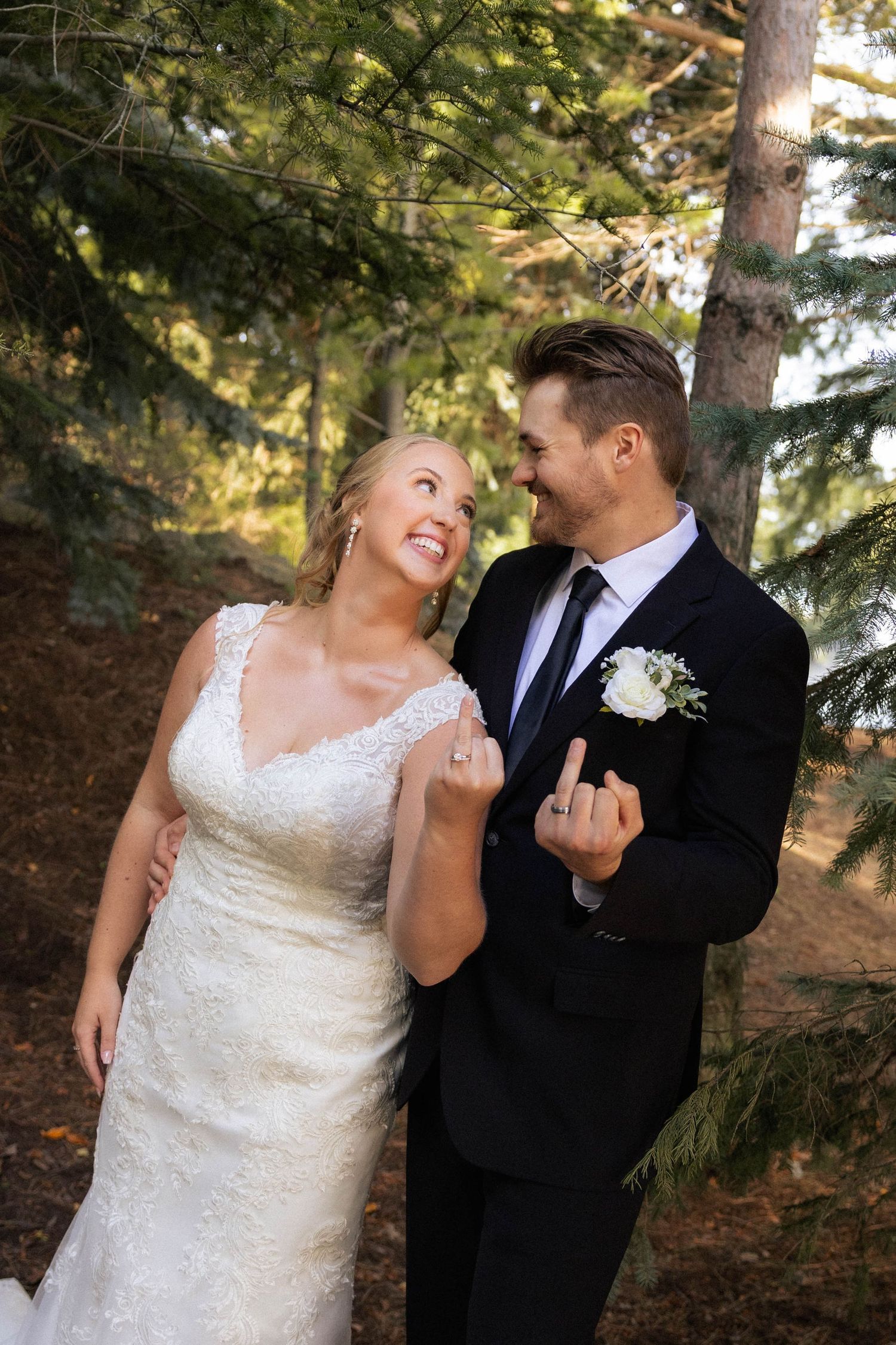 Bride and groom golden hour, outdoor portraits in Frankfort, Illinois