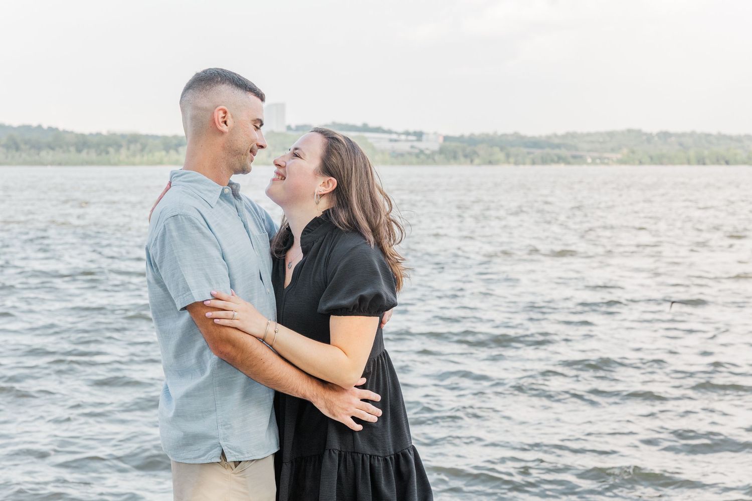 OLD TOWN ALEXANDRIA WATERFRONT PARK SURPRISE PROPOSAL PHOTOS