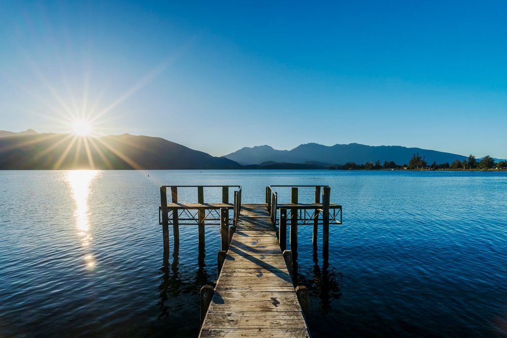 Marakura Wharf Te Anau NZ