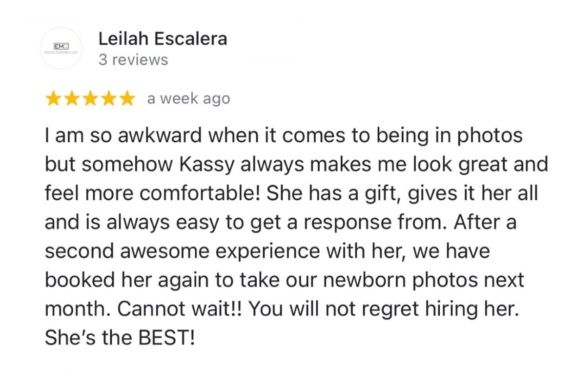 Five-star Google review praising Kassy Max Photography for maternity photo sessions.