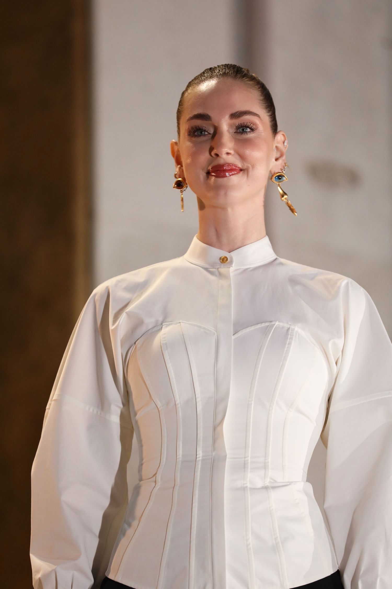 Chiara Ferragni à la Fashion Week de Paris lors du défilé Schiaparelli, photographiée en street style - by Léa Charra