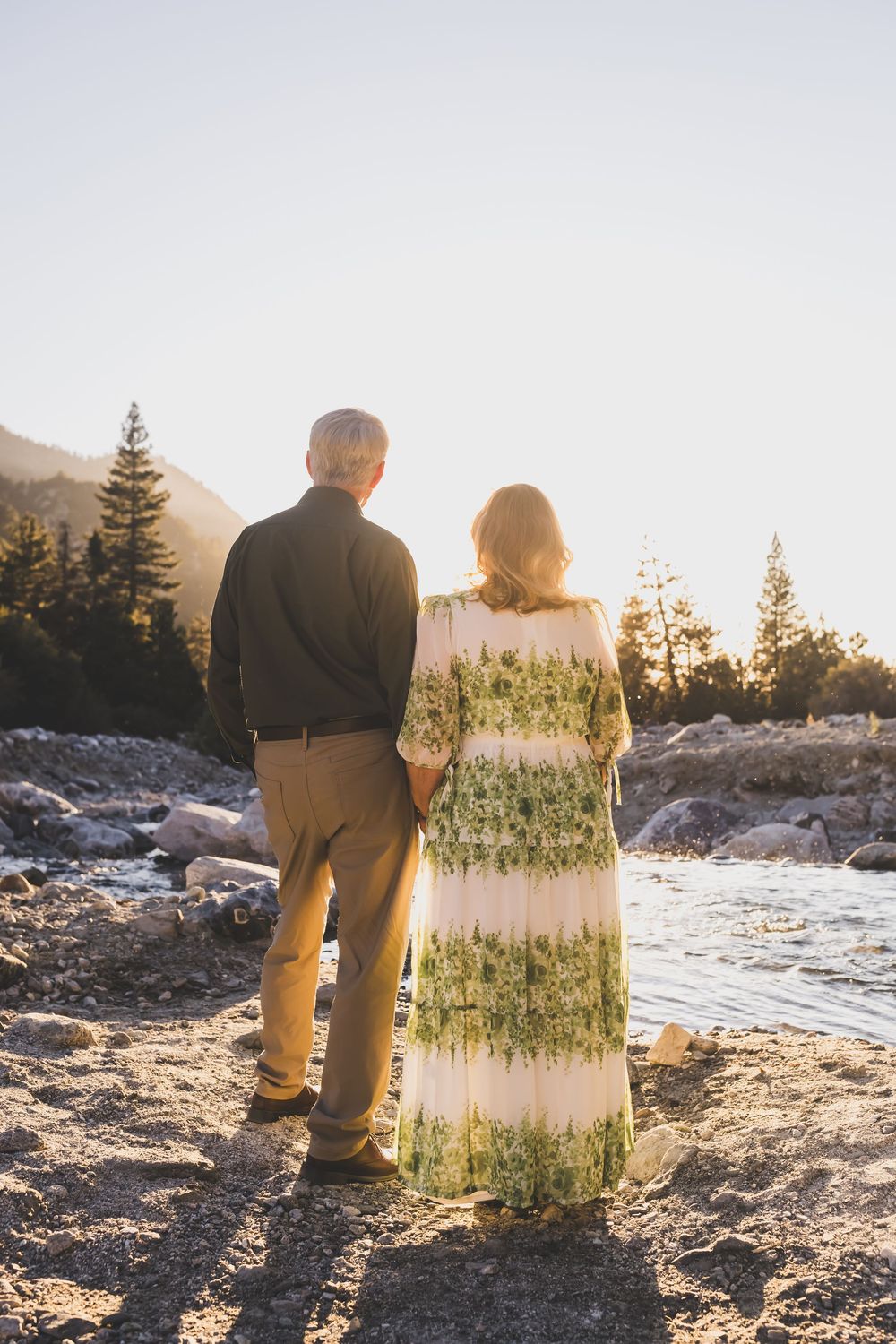 couples session in the mountains near the inland empire ca