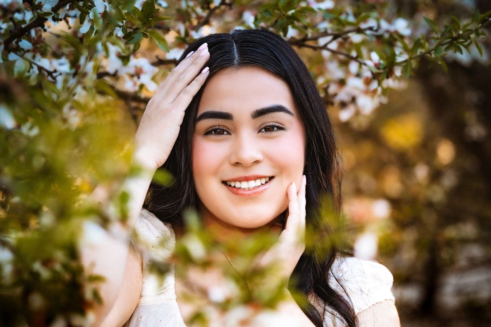 Photographer capturing the most stunning blossom portraits in Fresno,ca