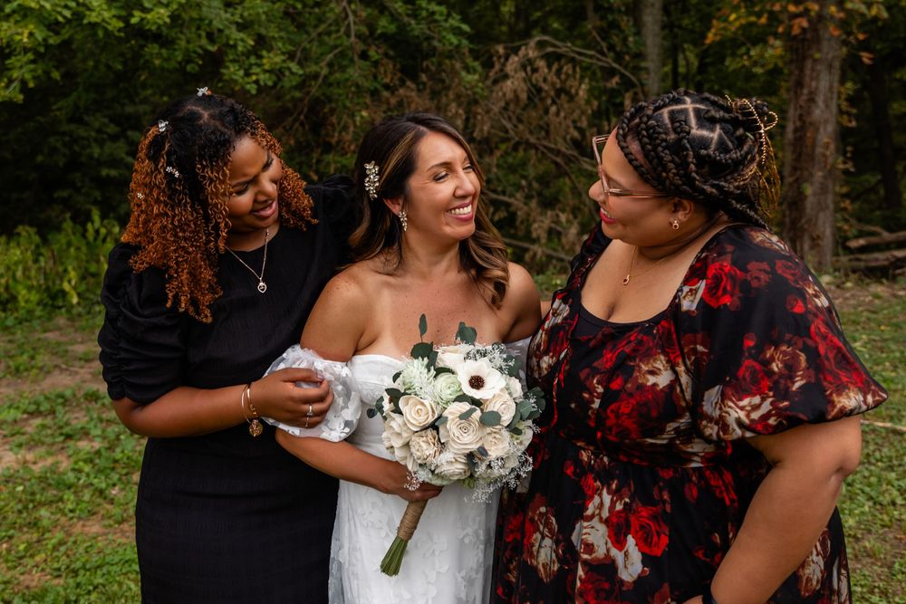 Wedding Party at backyard wedding in Omaha, Nebraska. - BrightSide Photography