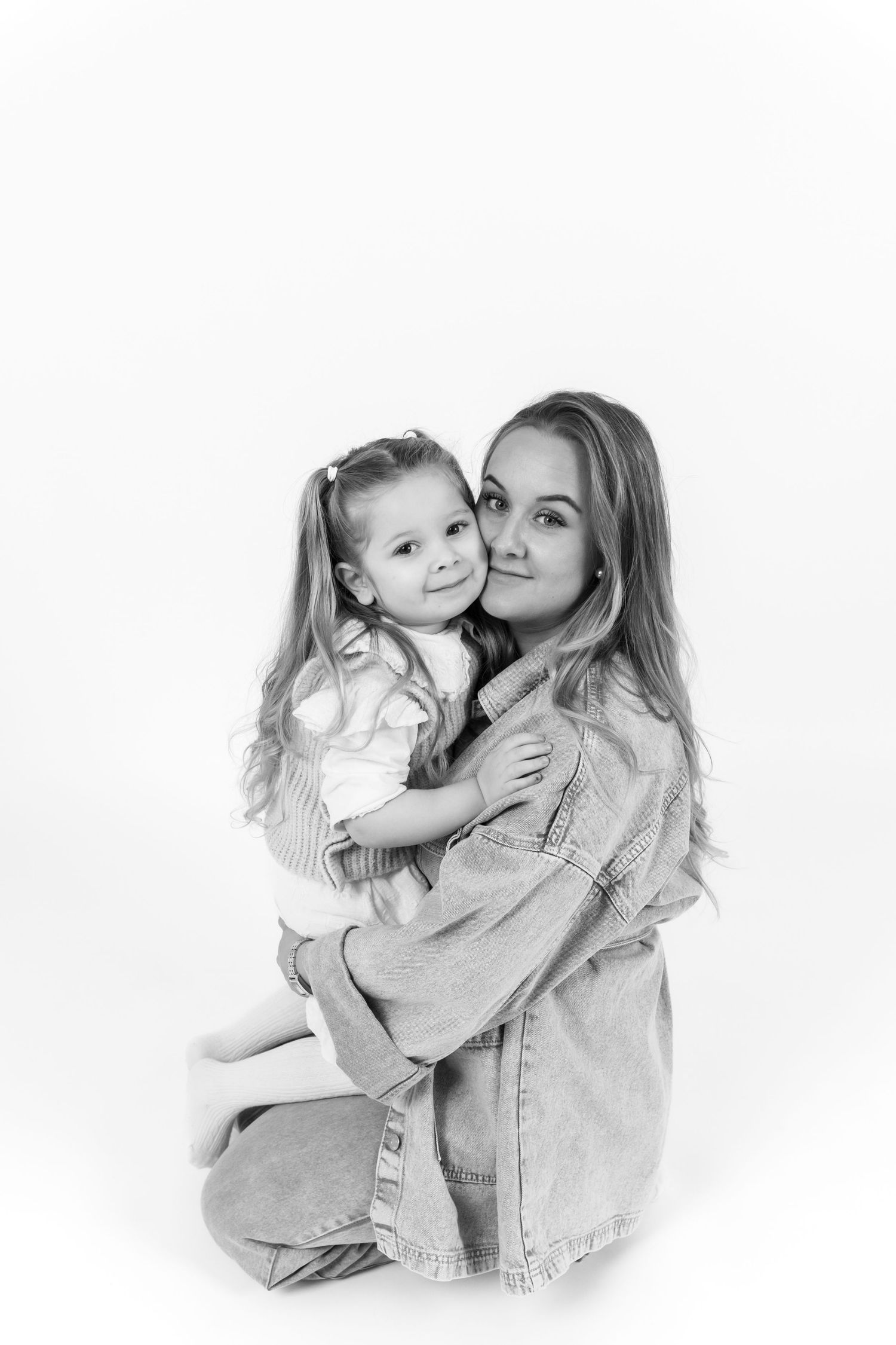 Barnfotografering Mölnlycke Landvetter
Fotostudio , studiobilder
Familjefotografering
Barnfotografering
Utomhusfotografering