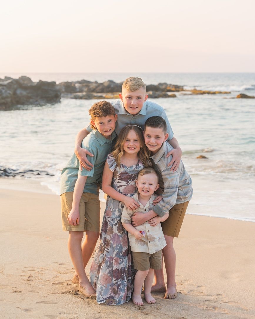 Maui family photo by ohwowfotos during sunset beach in Hawaii