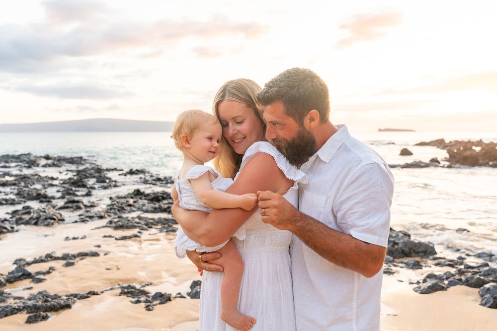 Maui family photo by ohwowfotos during sunset beach in Hawaii