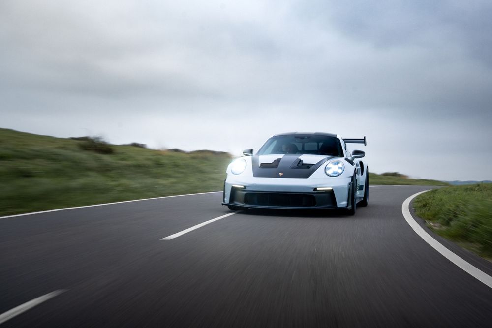commercial photography for Porche, GT3 driving through corner at speed.