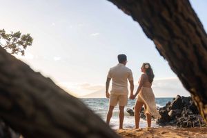 Wedding Anniversary couple sunset photo at Wailea beach Maui Hawaii