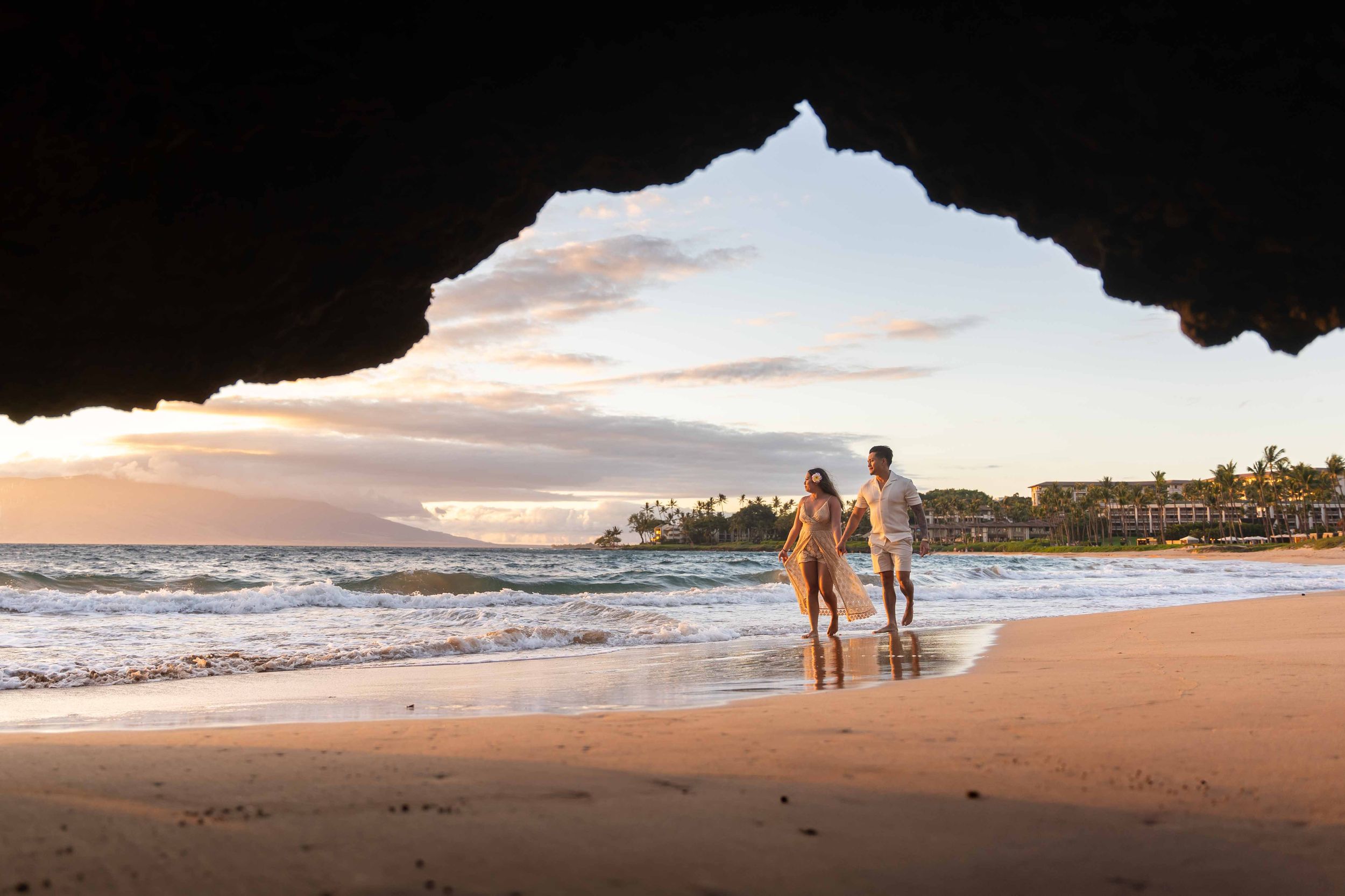 Wedding Anniversary couple sunset photo at Wailea beach Maui Hawaii